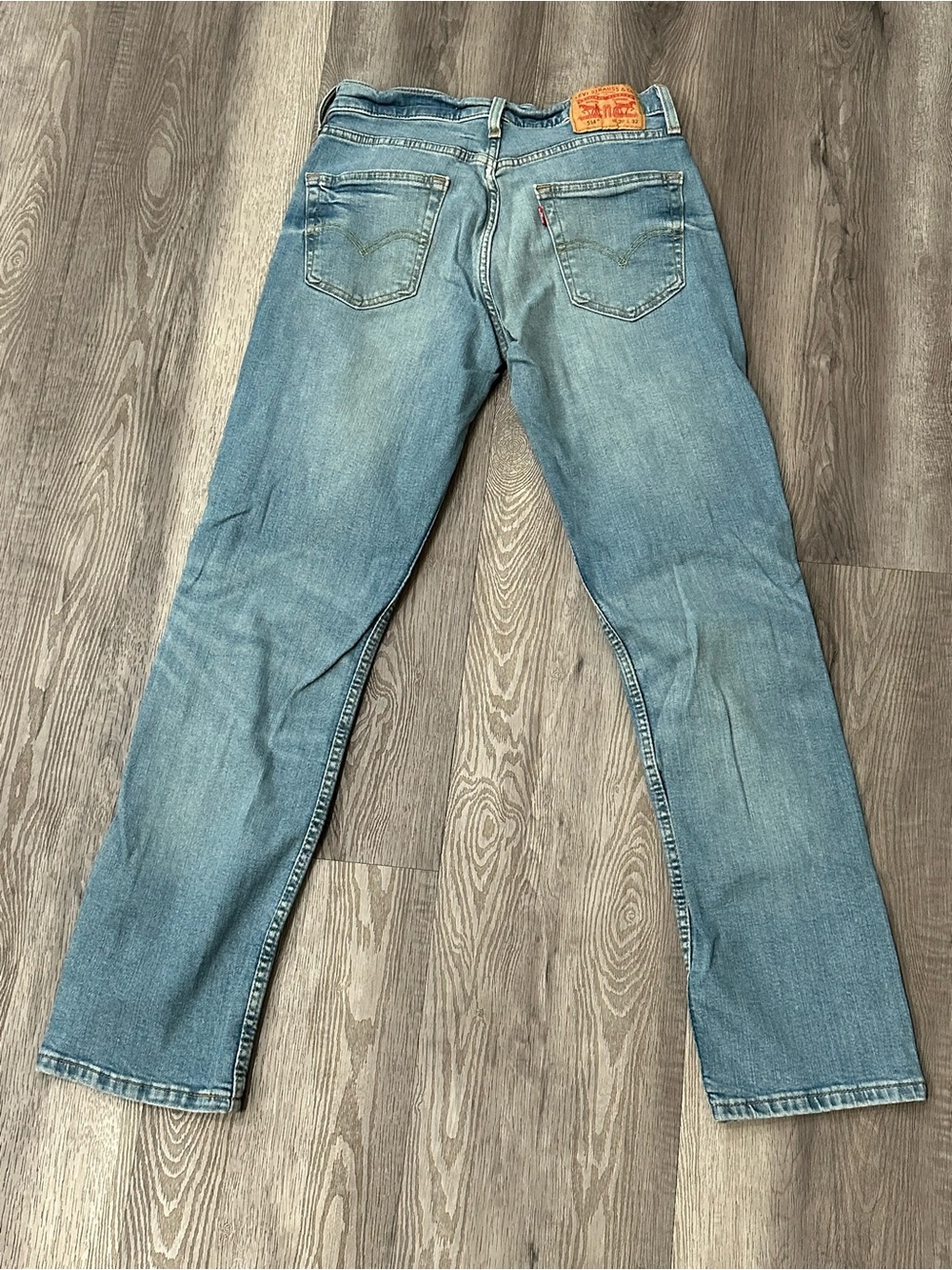 Levi's 514 women’s Light Blue Straight Fit Jeans  29 waist 32 inseam